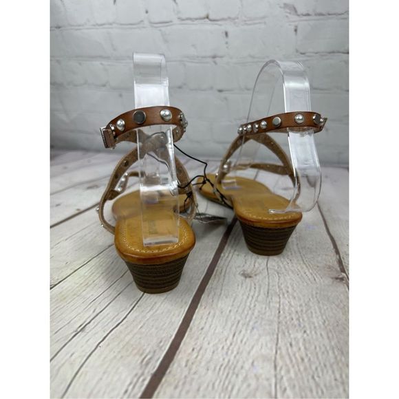 express women’s sandals with the studs and straps tan size 9 - Picture 4 of 6